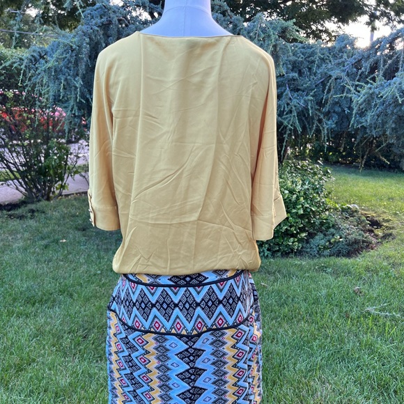 Ann Taylor yellow top - Picture 6 of 7
